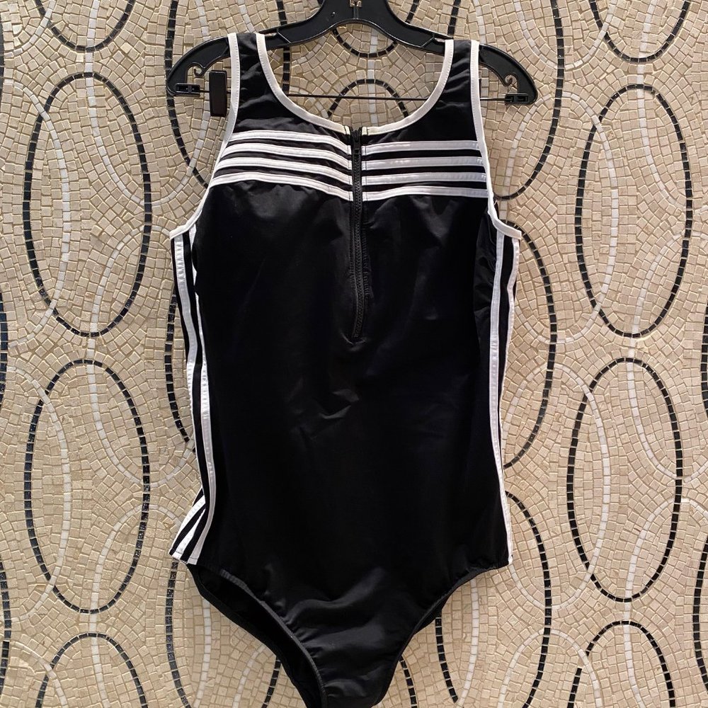 MIRACLESUIT_One Piece Swimsuit-Plus size Like New
